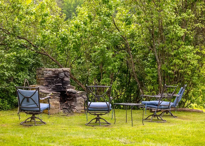 Woodbridge Inn Bed & Breakfast