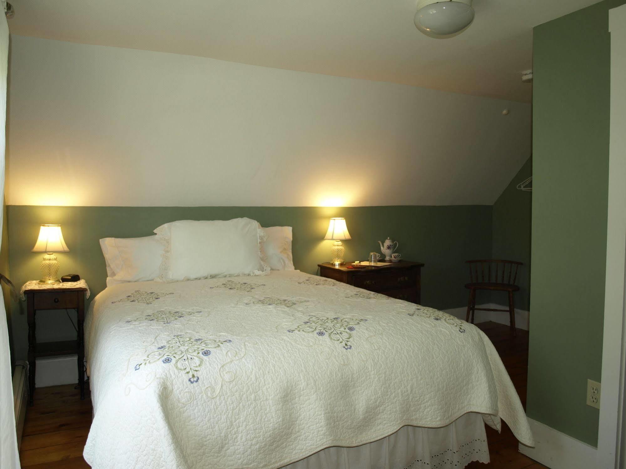 Woodbridge Bed & Breakfast 3*